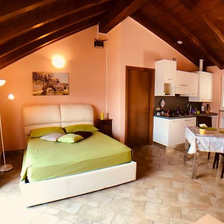 New Attic Lake View 2 فارينا المظهر الخارجي الصورة
